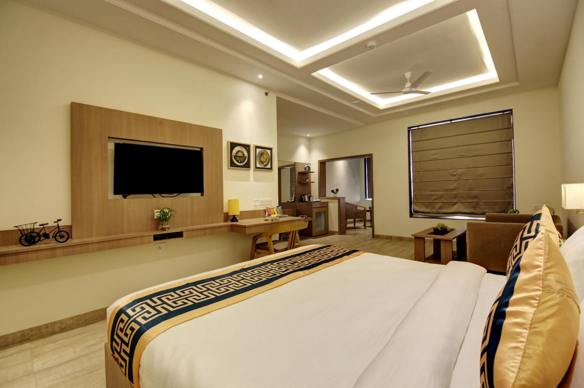 Airport Hotel Claytone New Delhi Exterior photo